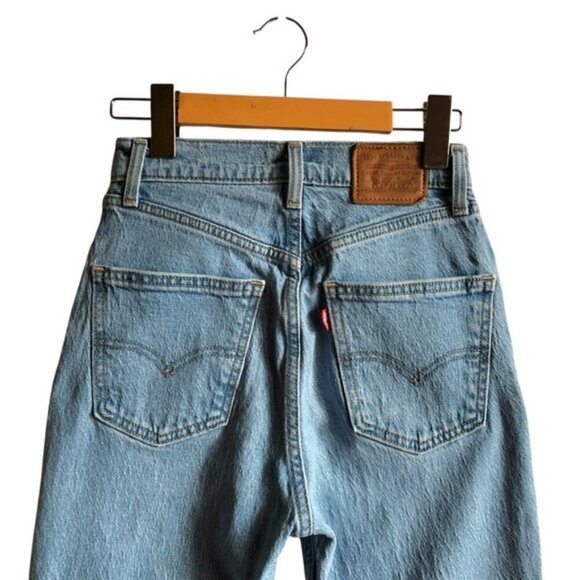 Levi’s 70s High Slim Straight Jeans Size 24 Light Wash Vintage Stonewash Style - Picture 8 of 15